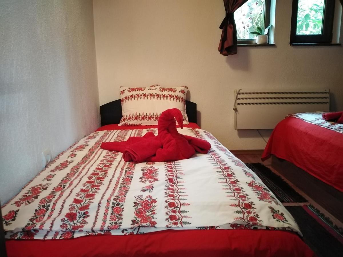 Къща За Гости Уют С. Жеравна Dış mekan fotoğraf